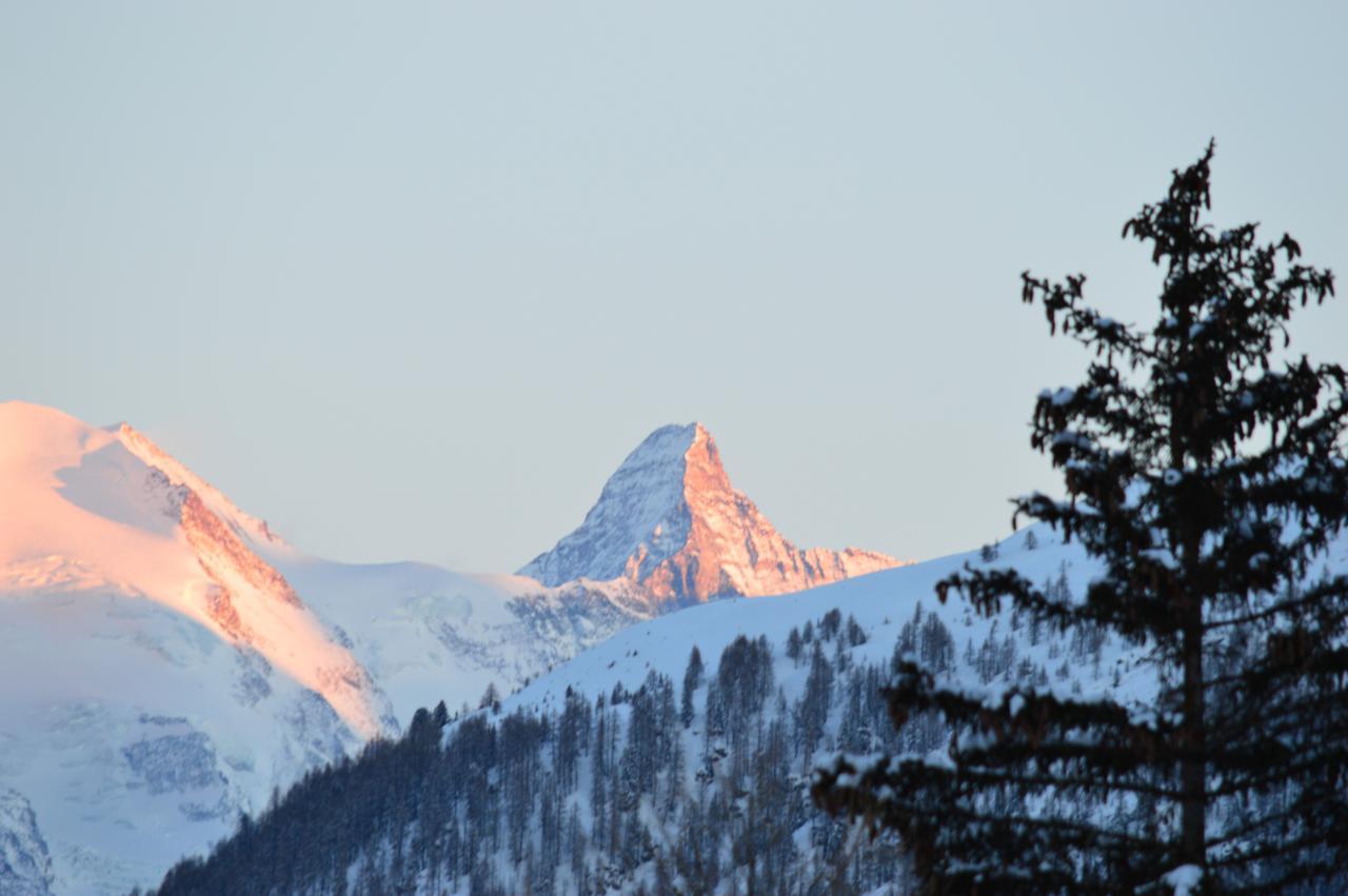 "Chalet Le Dahlia - 4 Vallees" レ・コロン エクステリア 写真